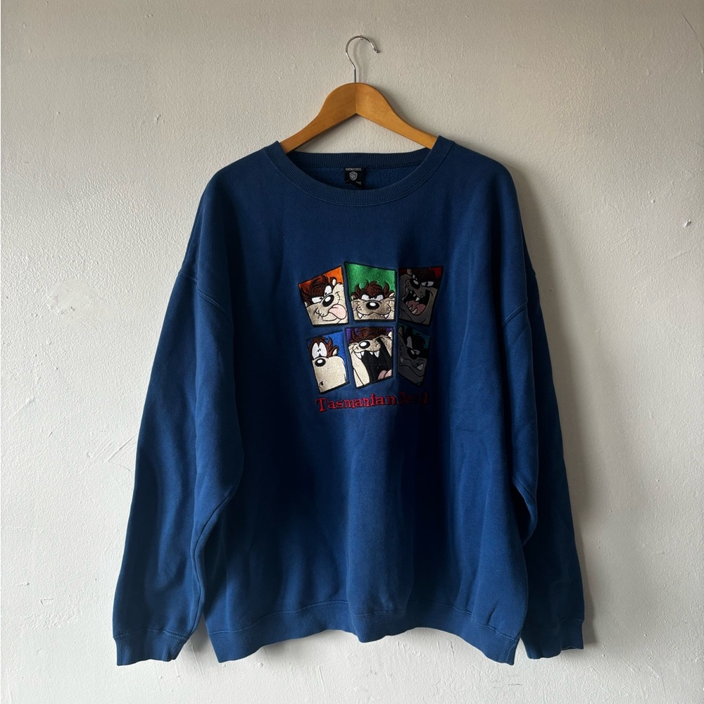Vintage 1996 Looney Tune’s Tasmanian Devil Crewneck Sweater
